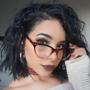 trending reading glasses